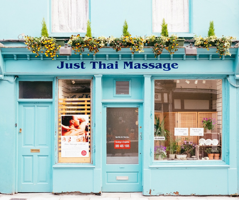 Thai massage and how to choose a massage parlor in Phuket