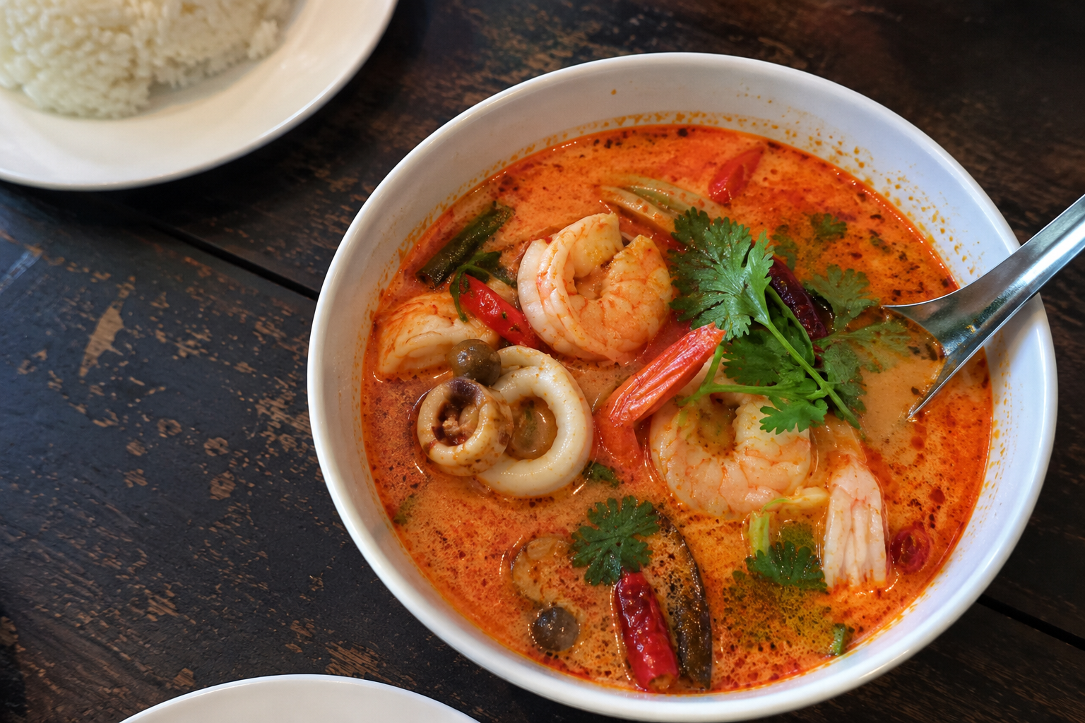 Tom Yum in Phuket: where to try authentic Thai soup and how to cook it yourself